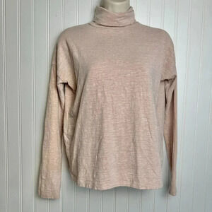 ✨✨✨ 2/$10 CLEAROUT SALE - bundle any 2 items with ✨ ✨ in my closet for $10✨✨